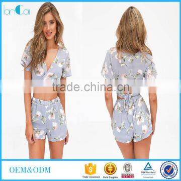 2016 Fashionable Floral Printed Bandage Crop Top And Shorts Sets