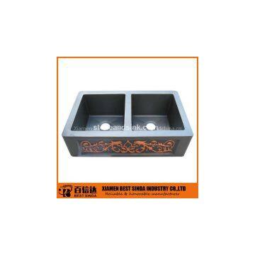 Smooth finish golden pattern apron copper sink