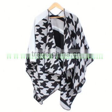 Latest 2015 fashionable classic lady imitate cashmere scarf poncho with 5 colors