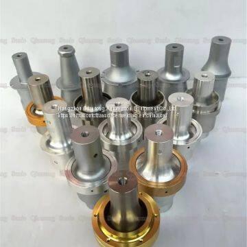 24Khz Ultrasonic Stepped Column Transducer With 4pcs Ceramics CE Certification photo-4