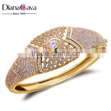 Hot Sell Classic Wedding Jewelry For Women Love Gift White Gold Plated Bangle