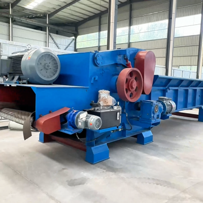 380V Remote Control Wood Crusher Machine, Heavy-duty Gear Motor and Durable Bearings, Ideal for Farm Wood Processing to Make Sawdust and Wood Chips