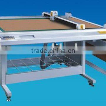 Garment Pattern Cutting Machine