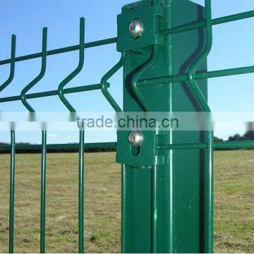 High quality Green Triangular wire mesh fence