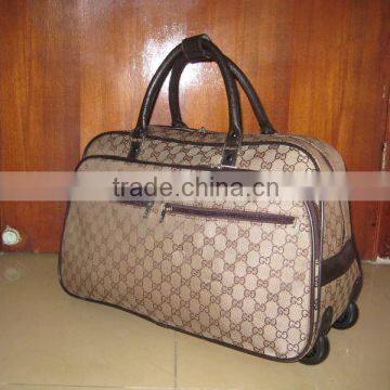 Good price luggage travel bag with trolley for easy travelling