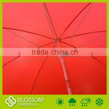 China Cheap Red Color Outdoor Sun Protection Large Beach Umbrella