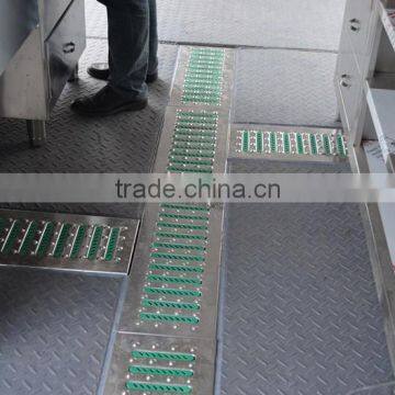 20ft / 20'ft / 20 Feet Modified Container for Fish Shop photo-3