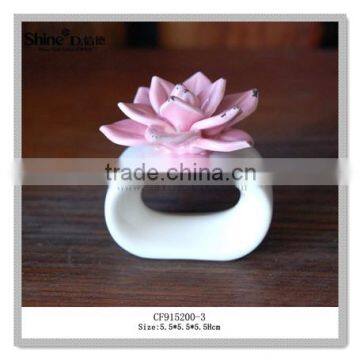 White Ceramic Napkin Ring With Flower Shpae Napkin Holder photo-3