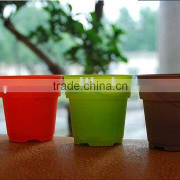 Biodegradable Cornstarch-based flower pot