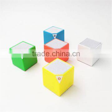 New Products 2017 Innovative Colorful Mini Bluetooth Speaker photo-6