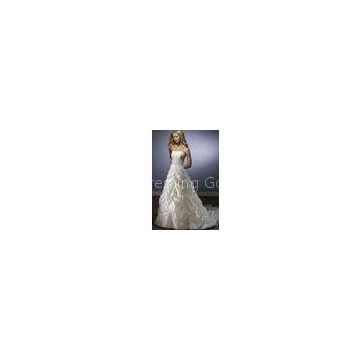 Fully Boned Bateau Neckline A - Line Strapless Wedding Dressing Gowns / Bridal Gown