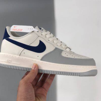 Nike Air Force 1’07