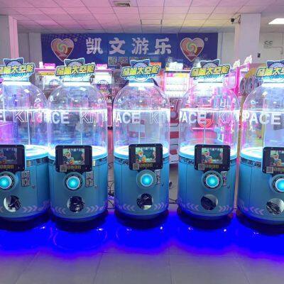 Capsule Toys Vending photo-3