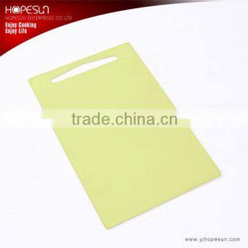 Food grade professional plastic kitchen vegetable cutting board