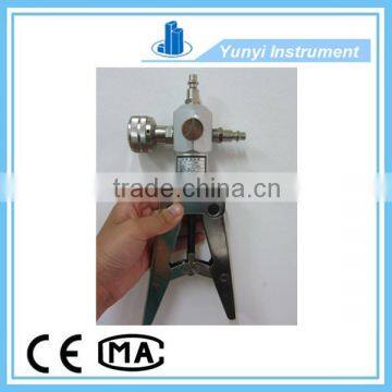 Pneumatic Hand Pressure Calibrator photo-2