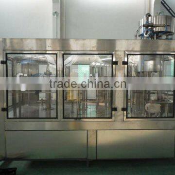 PET bottle filling machine