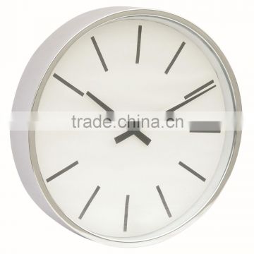 Metal round shaped decorative wall mounted clock