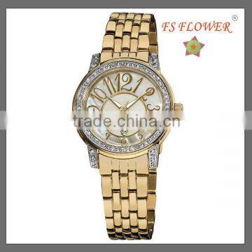 Hot Sell Gold Shell Diamond Dial Fashion Geneva Watch Women Stainless Steel Watch