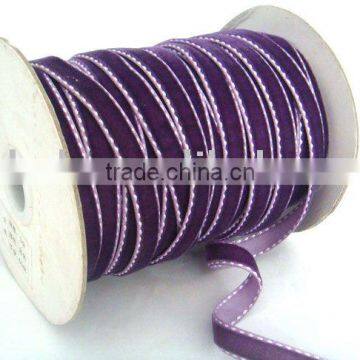 stitching velvet ribbon