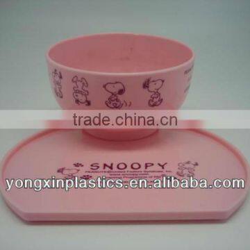 four sets disposable plastic microwave bowl with lid