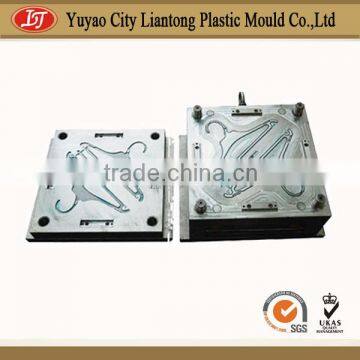 mould maker plastic injection (2013)