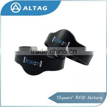 hot sale HF RFID silicon Wristbands