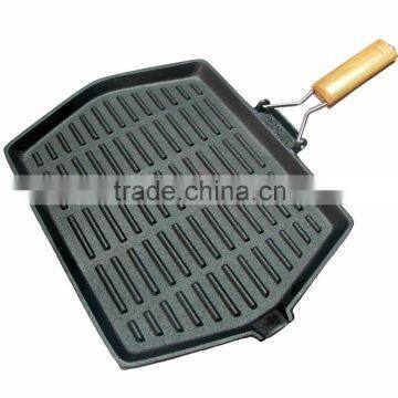 cast iron frying pan wooden handle