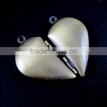 29mm brass antiqued bronze vintage lover heart pairs photo locket pendant charm supplies 1131048