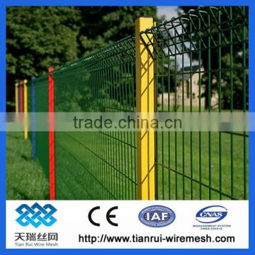 Europe welded triangle bending fence /welded folding fence