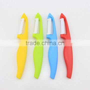 Plastic Handle Ceramic Blade Vegetable And Fruit Peeler