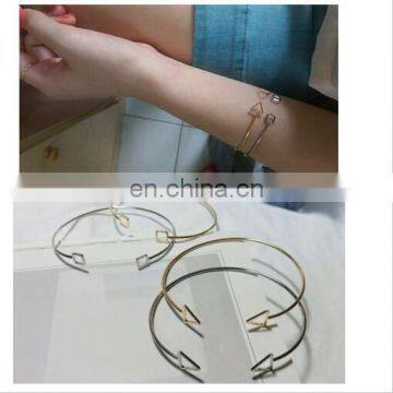 Hollow Triangle Square Geometric Opening Alloy Bangle Bracelet