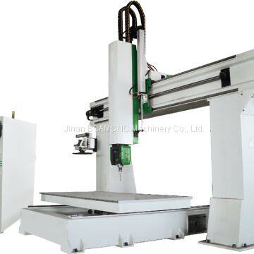 Роутинг-станок BCM 5 Axis Series с ЧПУ для производства фасадов шкафов и окон