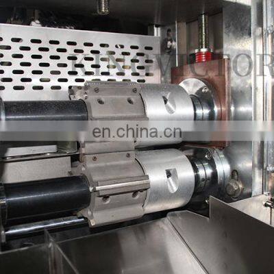 Confectionery Packaging Machine Maquina Empacar Dulces in High Speed photo-4