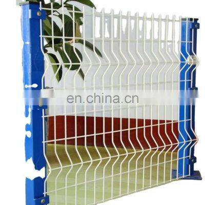 Wholesale high quality outdoors powder coated 3D welded curved panel fence