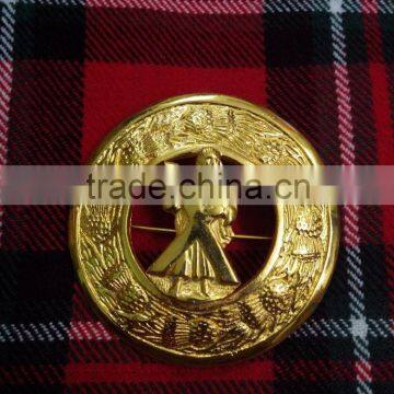 Slater Design Piper Plaid Brooch In Gold Plated Made Of Brass Material