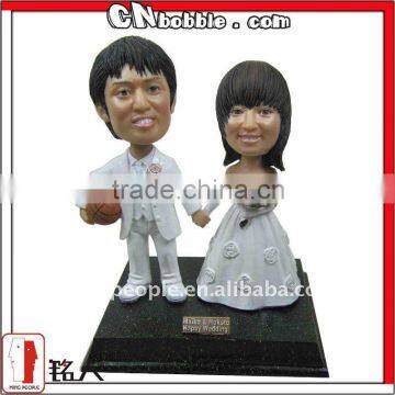 6" customized wedding wobbler bobblehead