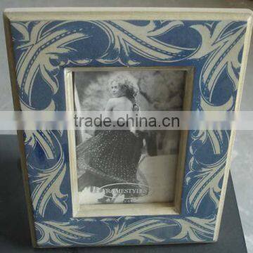 PF1096 unique and distinctive wooden photo frame