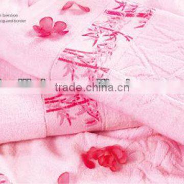 Bamboo Fiber Plain Dyed Bath Towel With Jacquard&border