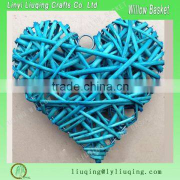 Hot Sell Wooden Wicker Heart Shape Handicraft