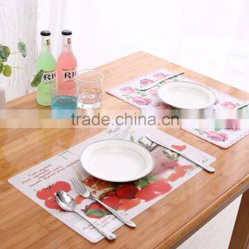 Polypropylene placemat strawberry wholesale round cheap custom printed placemats