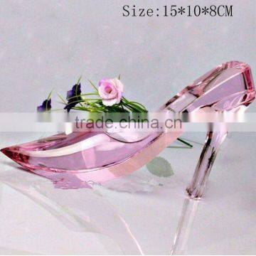 Beautiful crystal carving shoe for crystal carved wedding decoration gift