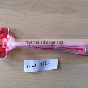 Popular style triple blade razor