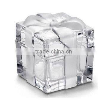 2016 Graceful gift box shaped crystal paperweight