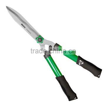 Titanium Wavy Blade Hedge Shear