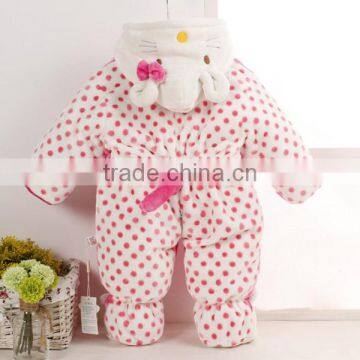 2017 Hot Selling Flannel Baby Sets Baby Clothes Wholesale Price photo-2