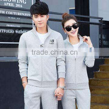 2017 New Arrive Wholesale High Quality Sports Tracksuits photo-3