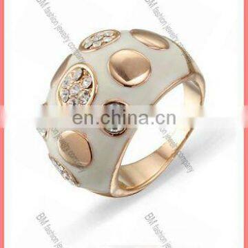 Sweet White Multi-Gemstone Polka Dot Ring jewelry for girl fashion design