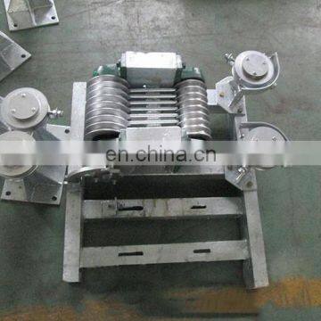 Industrial Made in China Chicken Manure Cleaning Machine for Poultry Farm / Cow/Pig Poultry Manure