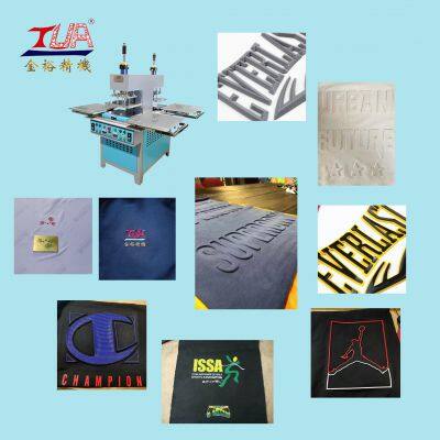 Cloth Manufacture T-shirt Embossed Silicone Label Press Semi Machine photo-4