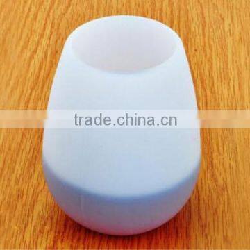 Oval Shape Silicone Wine Cup in Superior Quality for Anniversary photo-4
